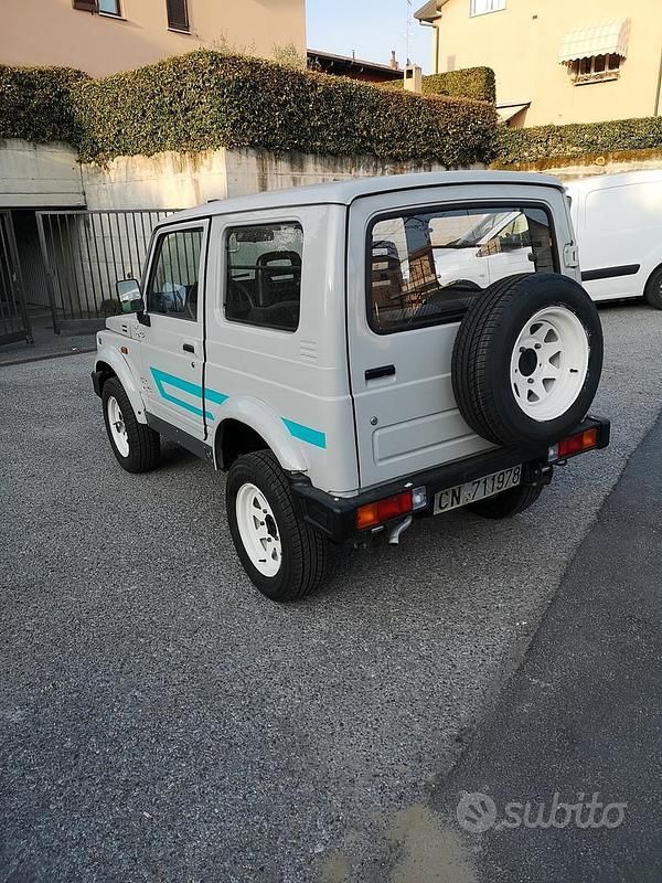 Usata Suzuki Samurai 1988 Grigio SUV