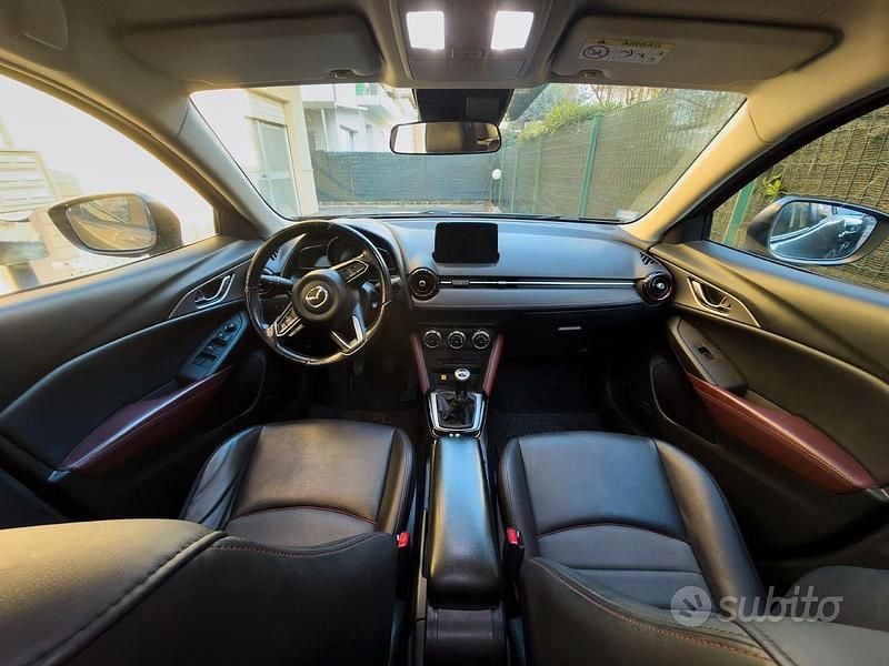 Usata Mazda CX-3 Exceed 105 CV (77 kW) 2017 Grigio SUV