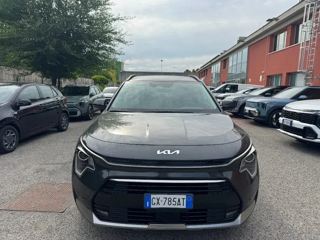 Usata Kia Niro Style 171 CV (125 kW) 2025 Grigio scuro SUV