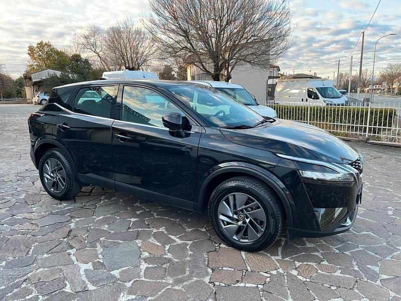 Usata Nissan Qashqai 157 CV (115 kW) 2022 Nero SUV
