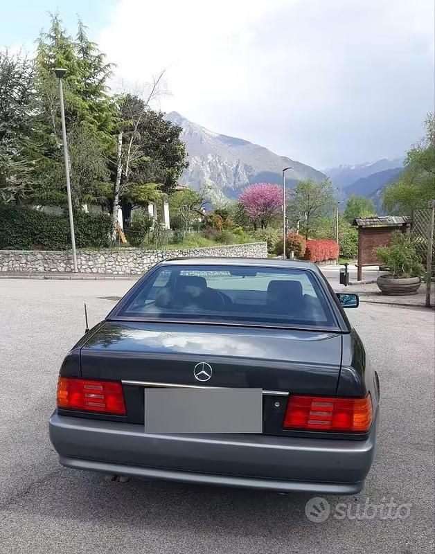 Usata Mercedes SL280 193 CV (141 kW) 1994 Nero Cabrio