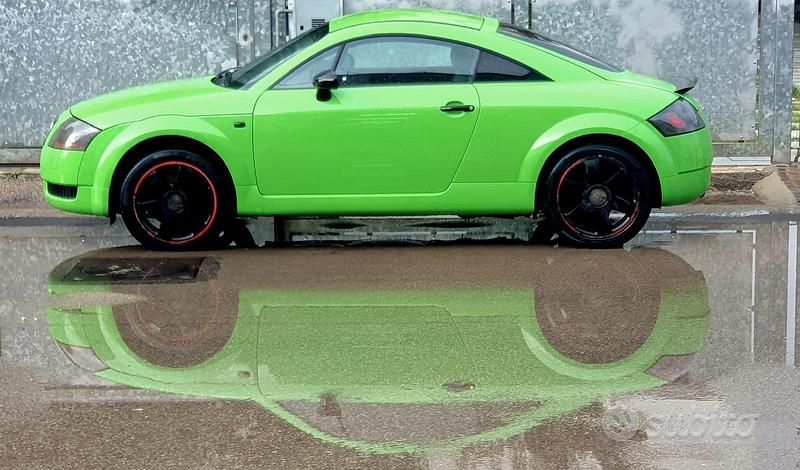 Usata Audi TT 180 CV (132 kW) 1999 Verde Coupé