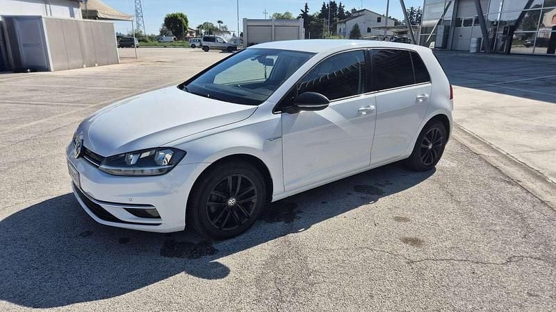 Usata VW Golf VII Business 131 CV (96 kW) 2019 Berlina