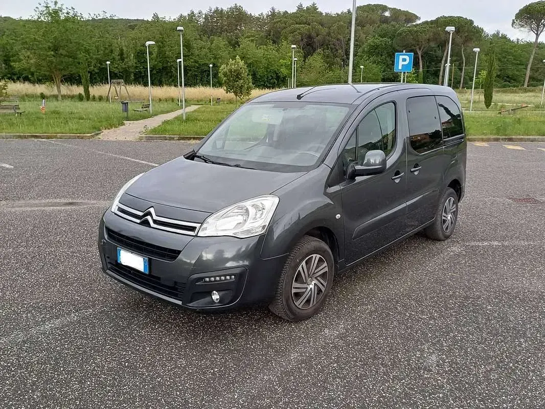 Usata Citroën e-Berlingo 110 CV (80 kW) 2018 Grigio Monovolume
