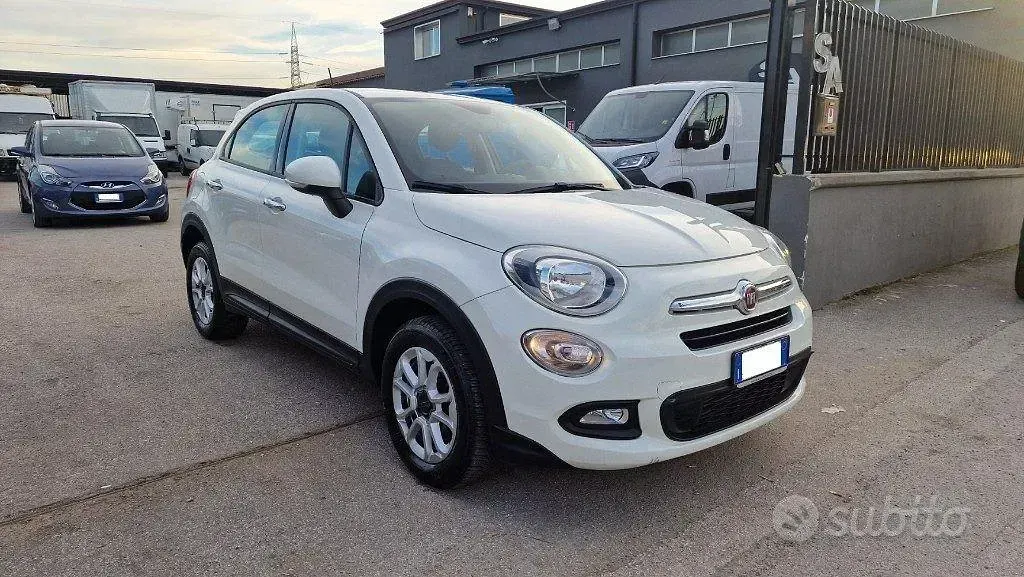 Usata Fiat 500X Pop Star 95 CV (69 kW) 2018 Bianco SUV