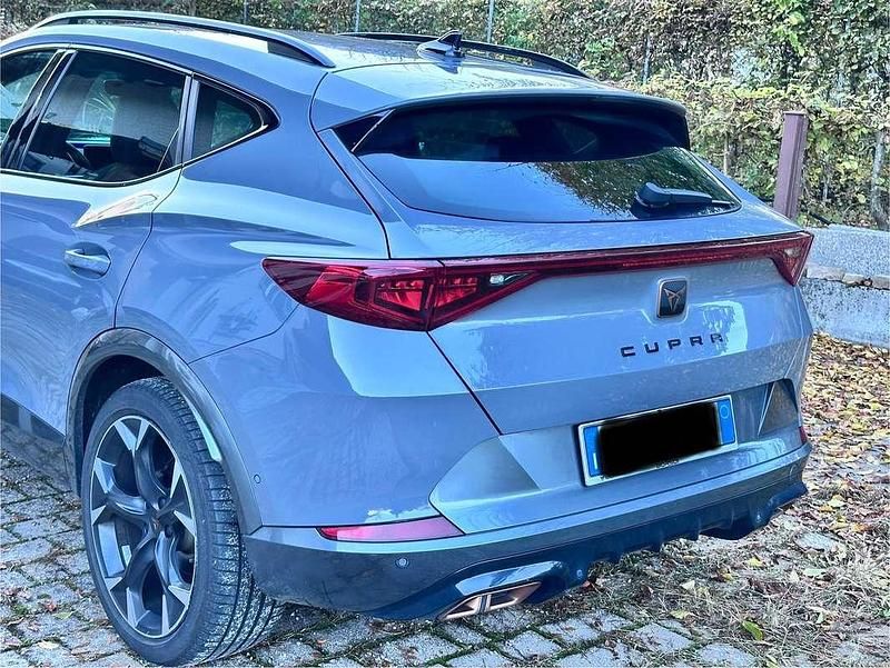 Usata Cupra Formentor 204 CV (150 kW) 2023 Grigio SUV