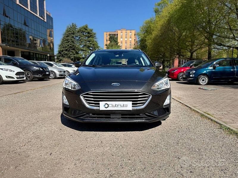 Usata Ford Focus Business Edition 125 CV (91 kW) 2018 Grigio Station wagon