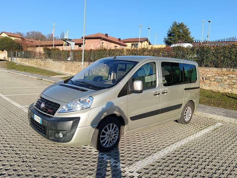 Usata Fiat Scudo 136 CV (100 kW) 2010 Oro Furgone