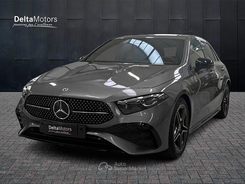 Nuova Mercedes A180 Advanced Plus 116 CV (85 kW) 2025 Gray Berlina