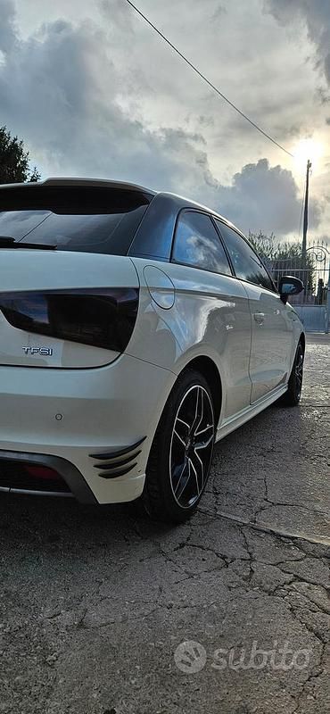 Usata Audi A1 Ambition 185 CV (136 kW) 2012 Bianco Utilitaria