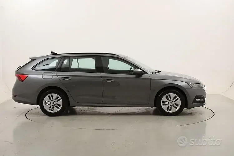 Usata Skoda Octavia Ambition 116 CV (85 kW) 2023 Grigio Station wagon