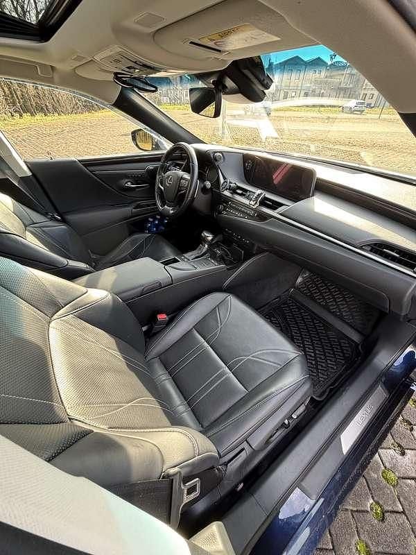 Usata Lexus ES300 Luxury Line 218 CV (160 kW) 2019 Blu/azzurro Berlina