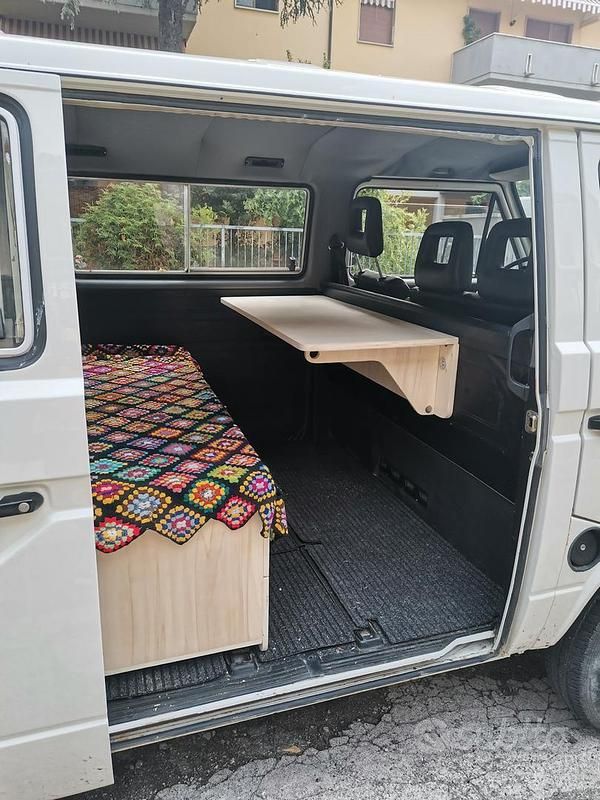 Begagnad VW T3 1983 Vit Van