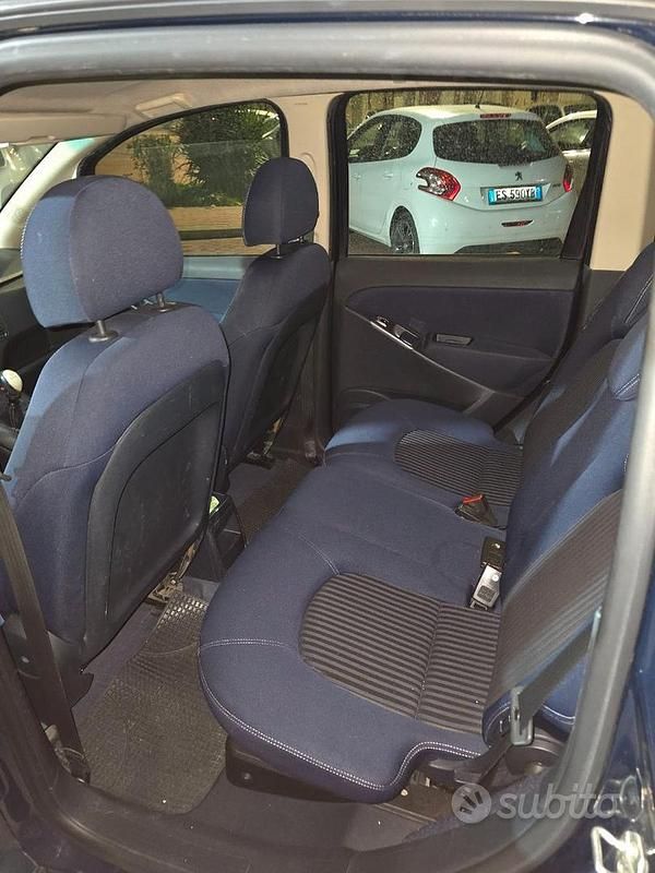 Usata Lancia Musa 2011 Blu Monovolume