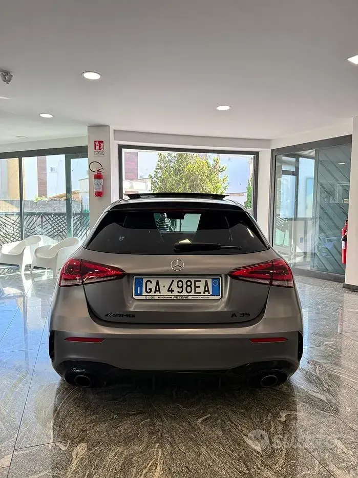 Usata Mercedes A200 AMG 306 CV (225 kW) 2020 Grigio Berlina