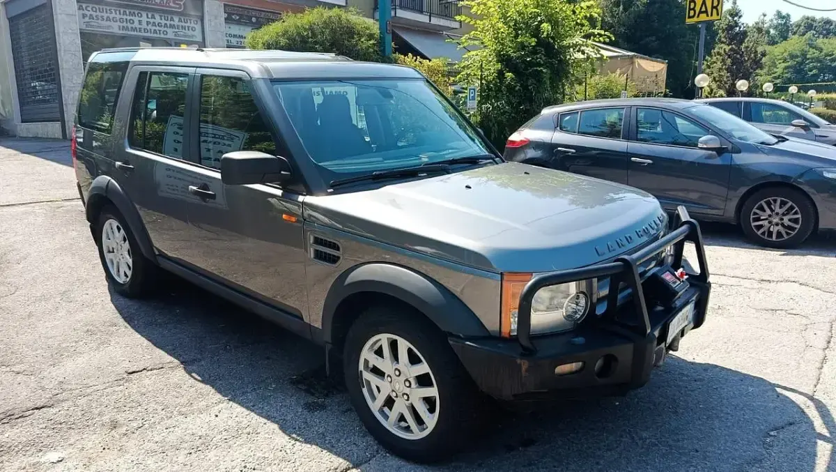 Usata Land Rover Discovery 190 CV (139 kW) 2007 Grigio SUV