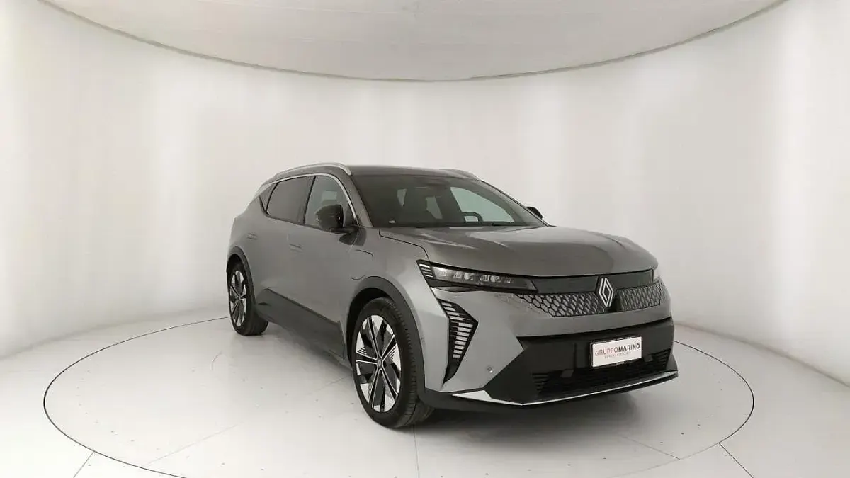 Usata Renault Scénic Komfort 125 kW (170 CV) 2025 Grigio Monovolume