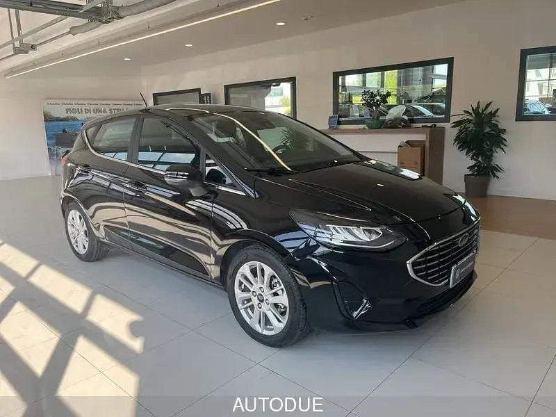 Usata Ford Fiesta Titanium 125 CV (91 kW) 2022 Nero Utilitaria