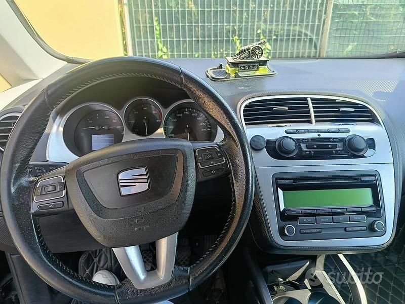 Usata Seat Altea XL 2013 Nero Monovolume
