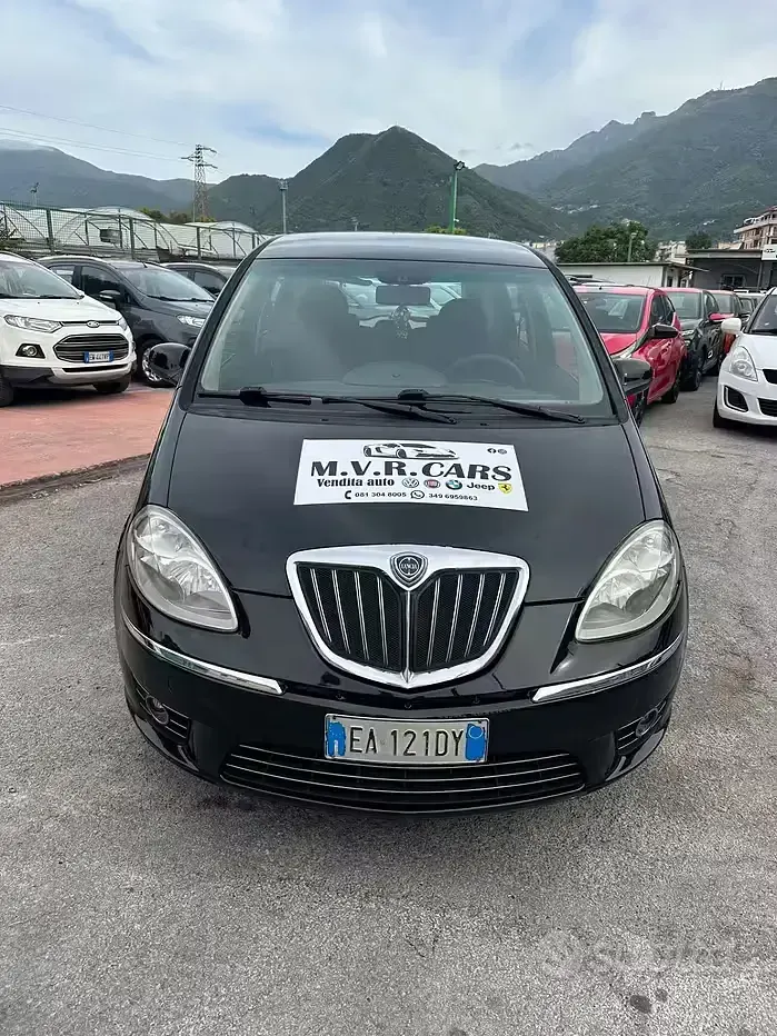 Usata Lancia Musa 95 CV (69 kW) 2010 Monovolume