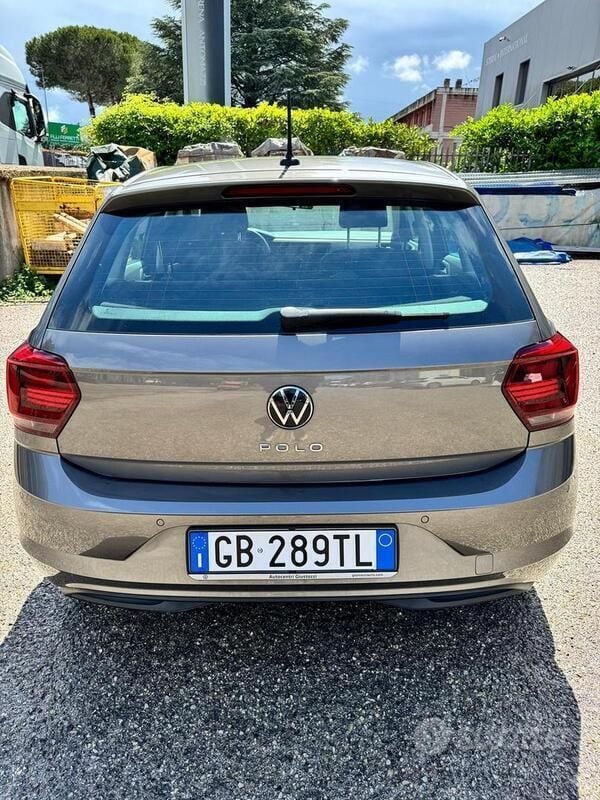 Usata VW Polo Comfortline 80 CV (58 kW) 2020 Grigio Berlina