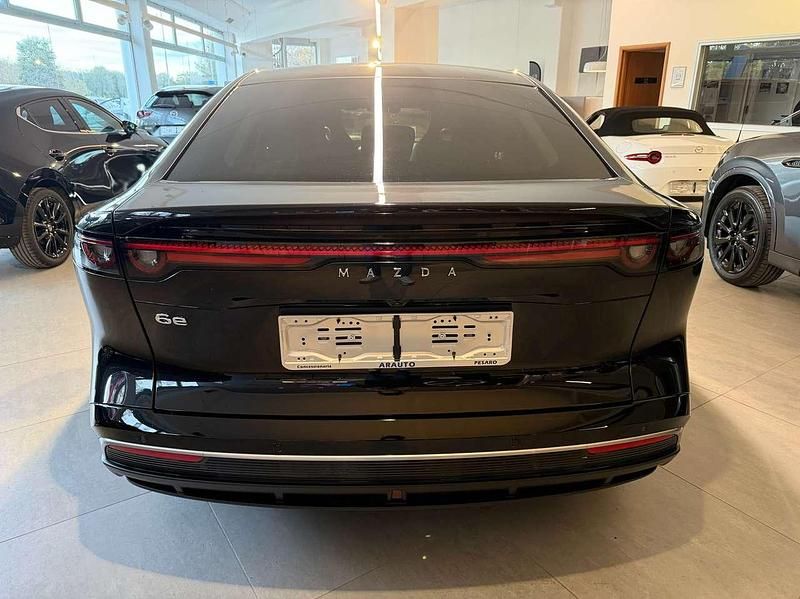 Nuova Mazda 6e Takumi-Line 189 kW (258 CV) 2026 Bianco Berlina