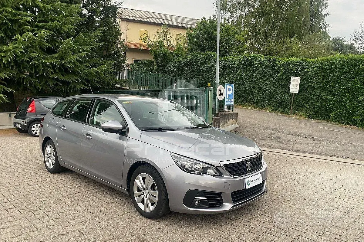 Usata Peugeot 308 Business-Line 102 CV (75 kW) 2019 Grigio Station wagon