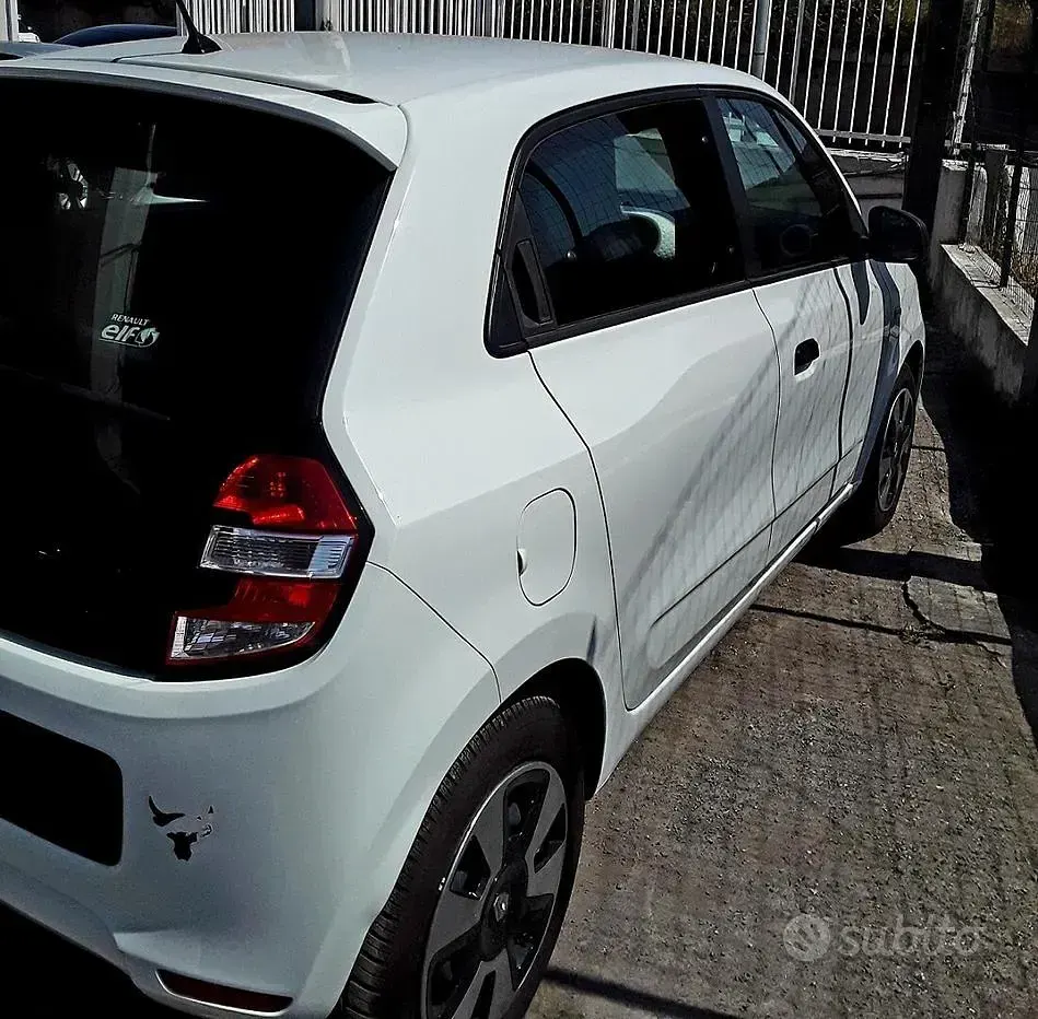 Usata Renault Twingo 65 CV (47 kW) 2016 Bianco Utilitaria