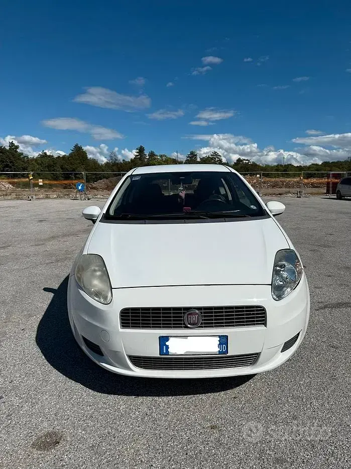 Usata Fiat Grande Punto 77 CV (56 kW) 2009 Utilitaria