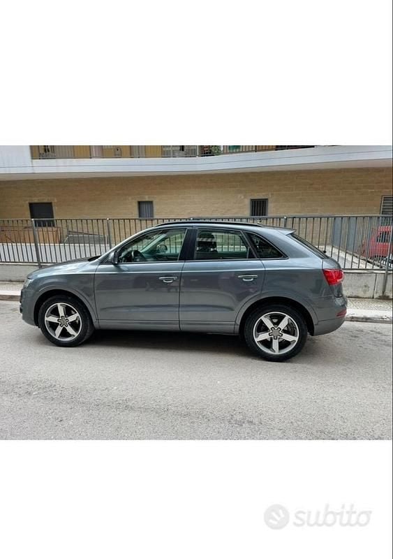 Grigio Usata 2012 Audi Q3 SUV | 9400 € (Ottimo prezzo) - Immagine 1/4