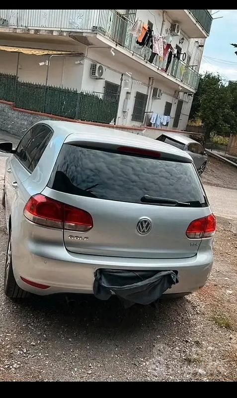 Usata VW Golf VI 110 CV (80 kW) 2010 Grigio Utilitaria