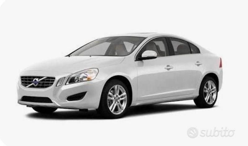 Usata Volvo S60 2012 Bianco Berlina