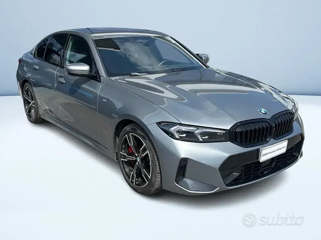 Usata BMW 320 M Sport 190 CV (139 kW) 2025 Grigio Berlina