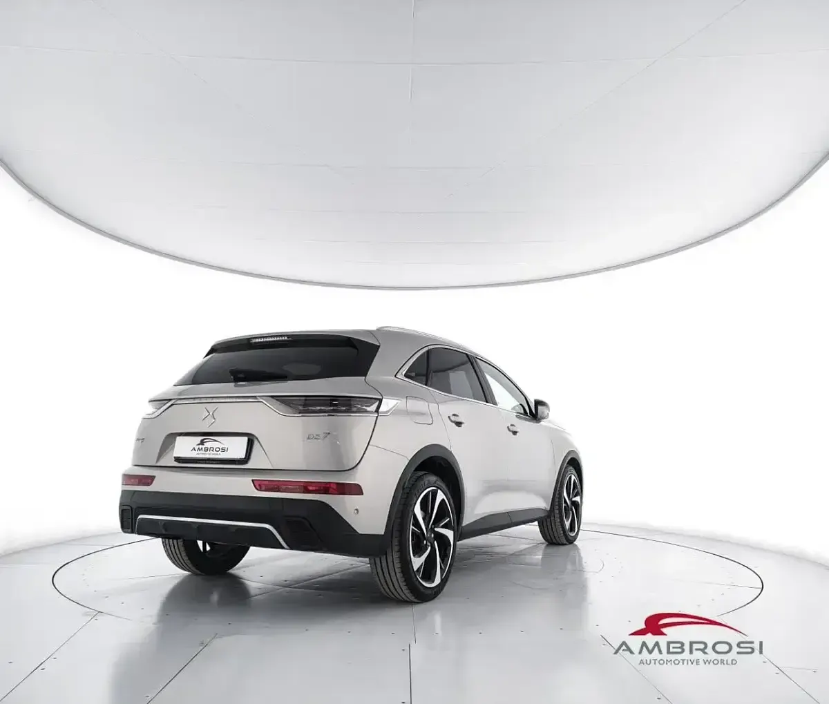 Usata DS Automobiles DS7 Crossback Grand Chic 131 CV (96 kW) 2022 Grigio SUV