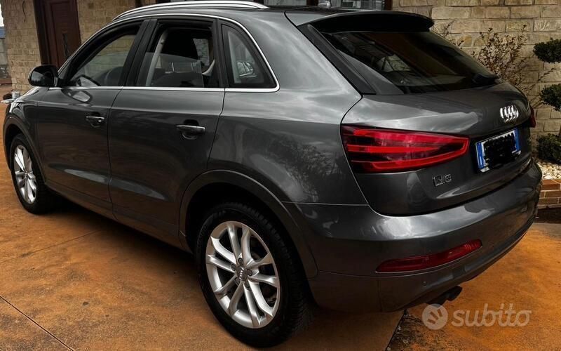 Usata Audi Q3 150 CV (110 kW) 2015 Grigio SUV