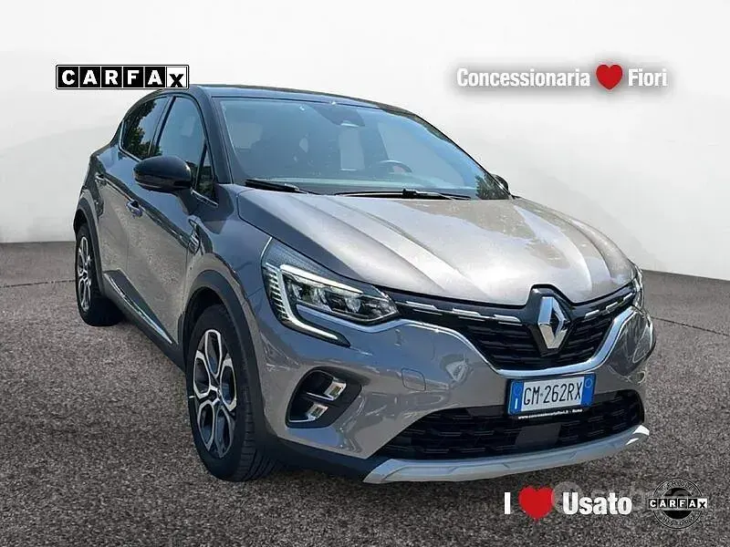 Usata Renault Captur Intens 101 CV (74 kW) 2023 Grigio SUV
