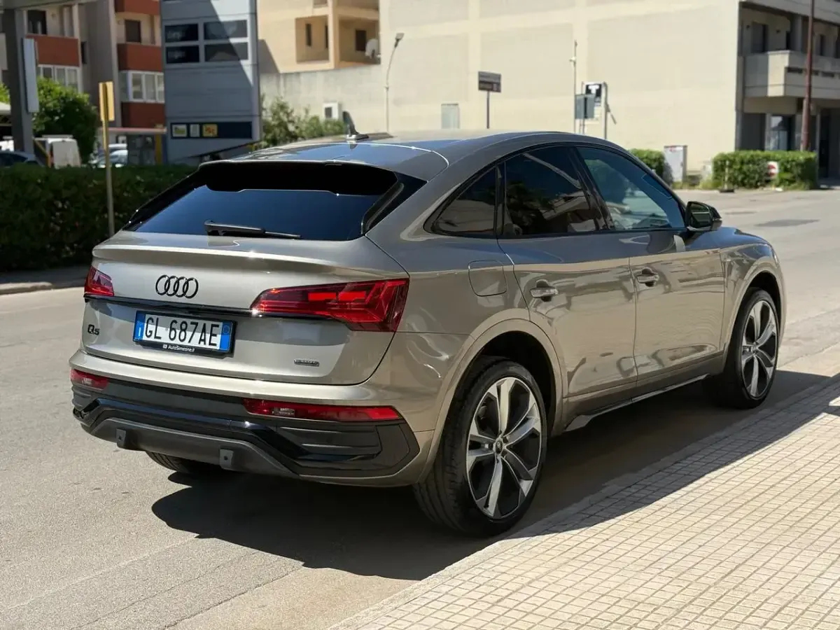 Usata Audi Q5 203 CV (149 kW) 2022 Marrone SUV