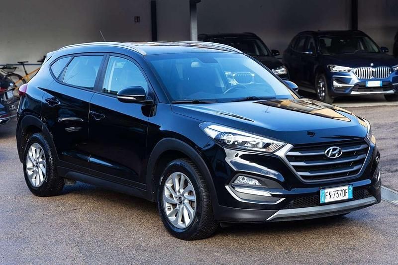 Usata Hyundai Tucson Comfort 116 CV (85 kW) 2018 Nero SUV