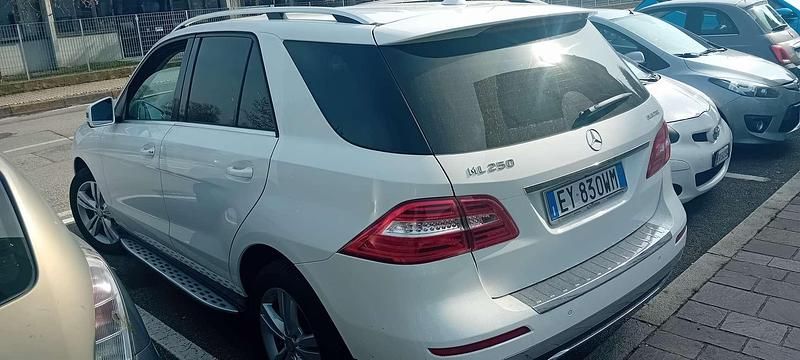 Usata Mercedes ML250 Premium 204 CV (150 kW) 2015 Bianco SUV