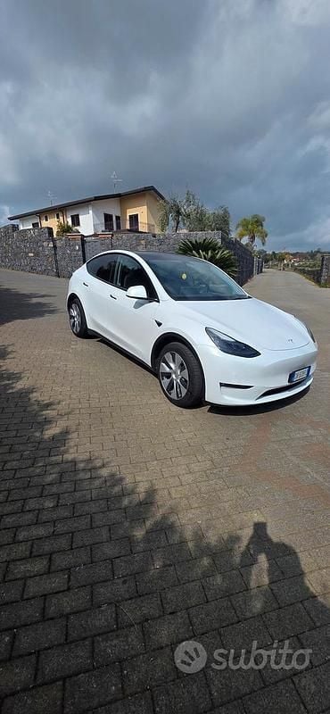 Usata Tesla Model Y Performance 378 kW (514 CV) 2022 Bianco SUV