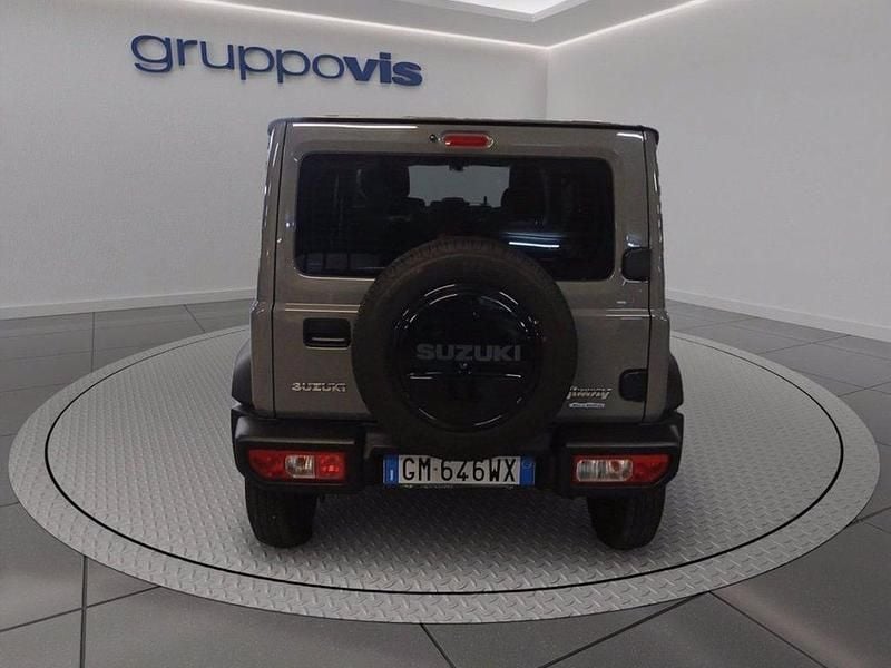 Second-hand Suzuki Jimny 102 CP (75 kW) 2023 Gri SUV