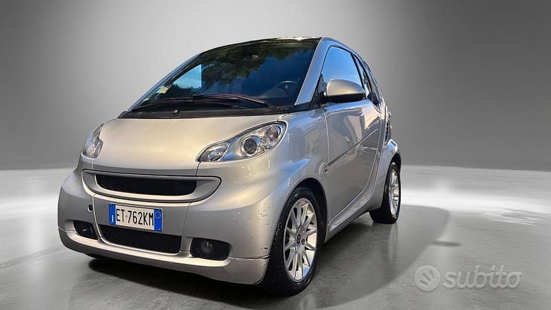 Grigio Usata 2011 Smart ForTwo Cabrio Cabrio | 5500 € (Buon prezzo) - Immagine 1/4
