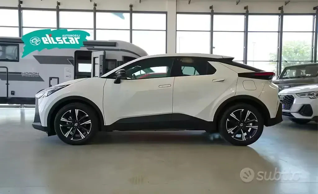 Nuova Toyota C-HR Trend 98 CV (72 kW) 2026 Bianco SUV
