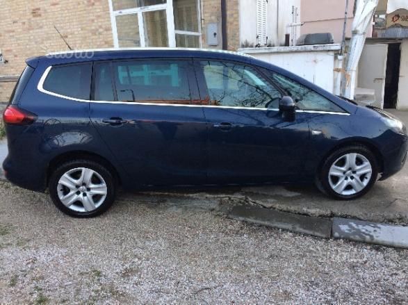 Opel zafira 3