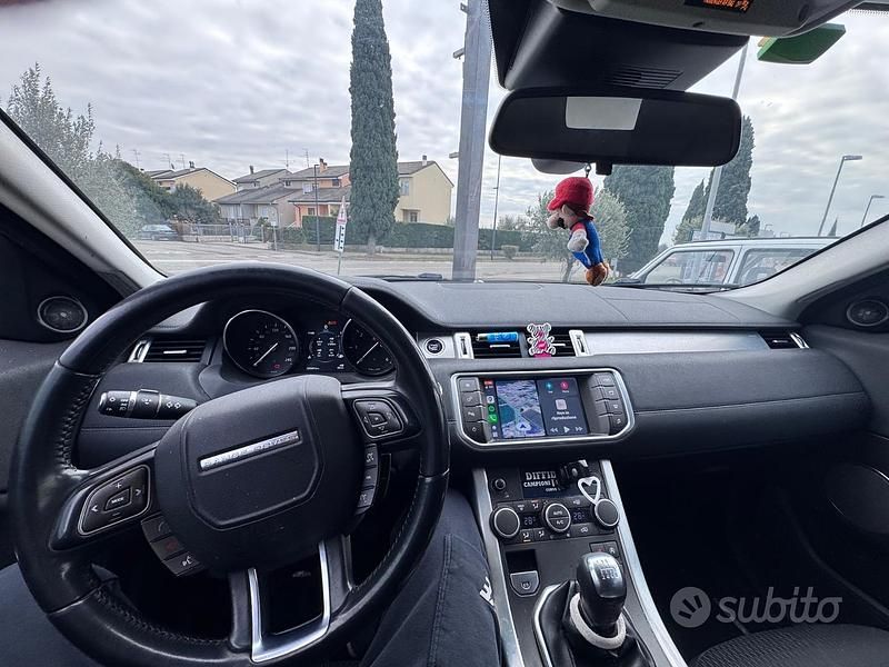 Usata Land Rover Range Rover evoque 150 CV (110 kW) 2017 Bianco Berlina