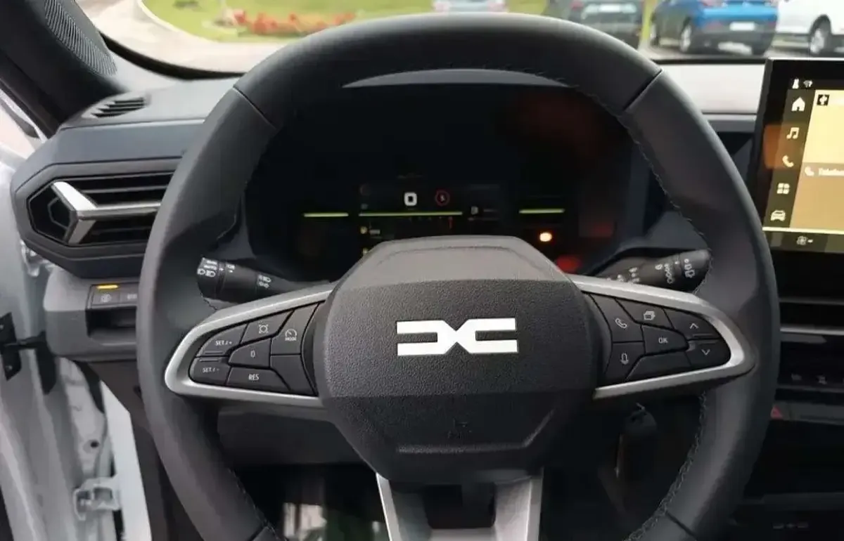 Usata Dacia Duster Expression 101 CV (74 kW) 2025 SUV