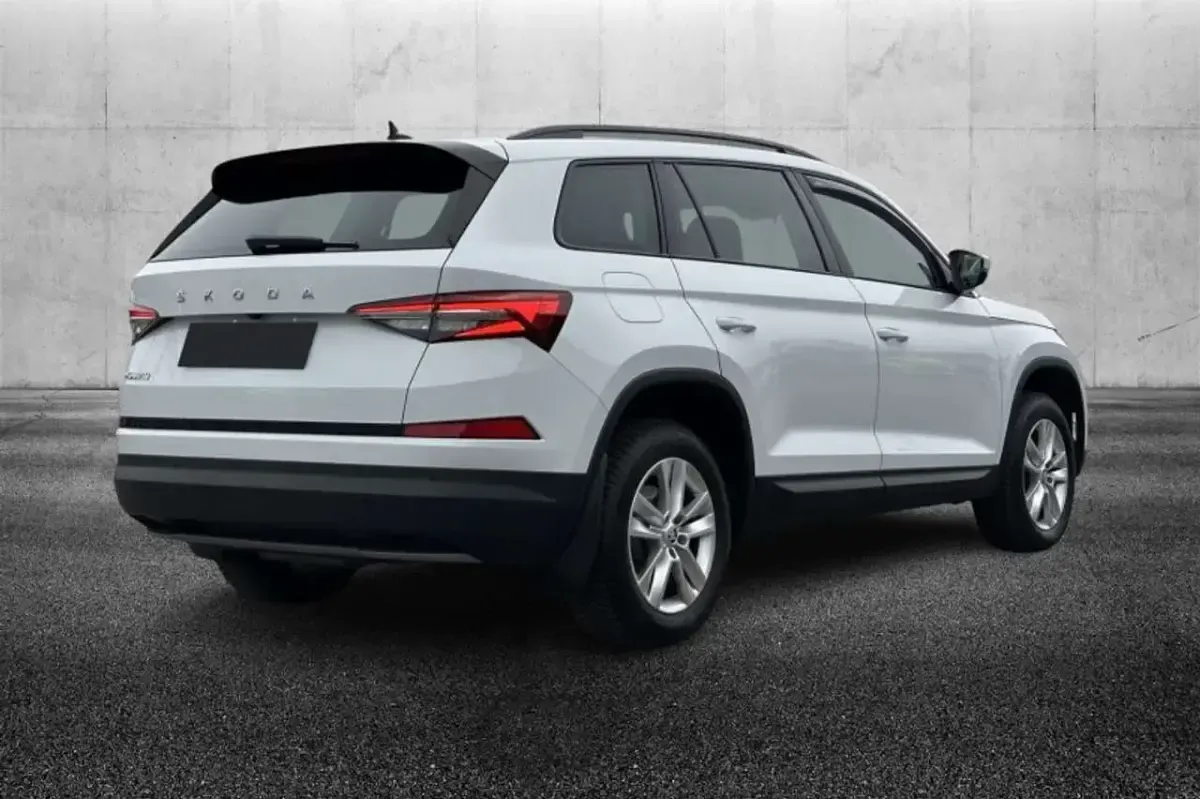 Usata Skoda Kodiaq Ambition 150 CV (110 kW) 2023 Bianco SUV