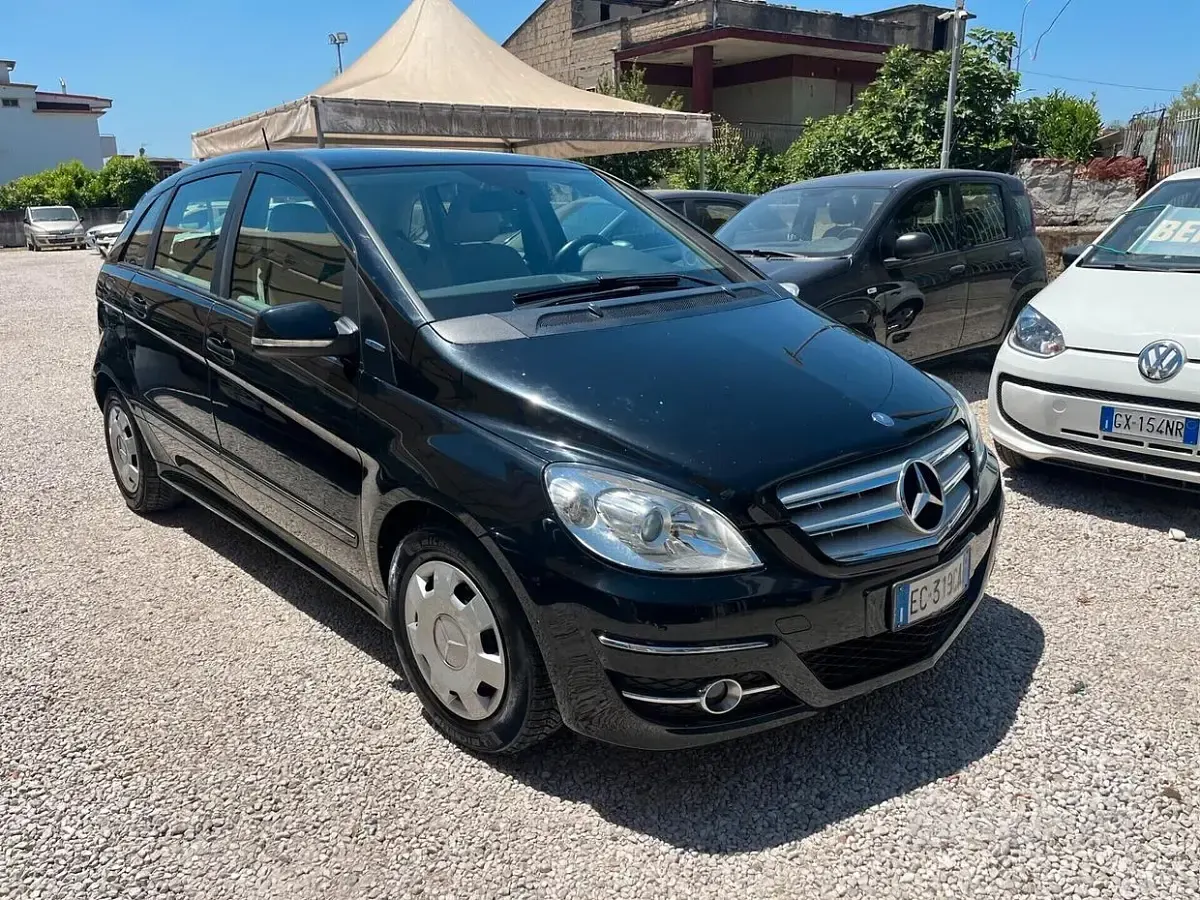 Usata Mercedes B180 116 CV (85 kW) 2010 Monovolume