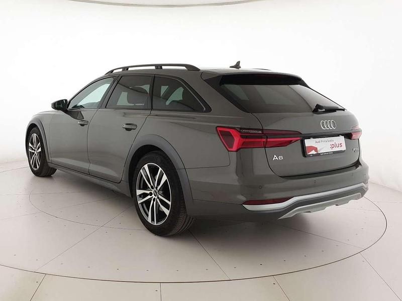 Usata Audi A6 Allroad Advanced 204 CV (150 kW) 2024 Grigio chronos metallizzato Station wagon