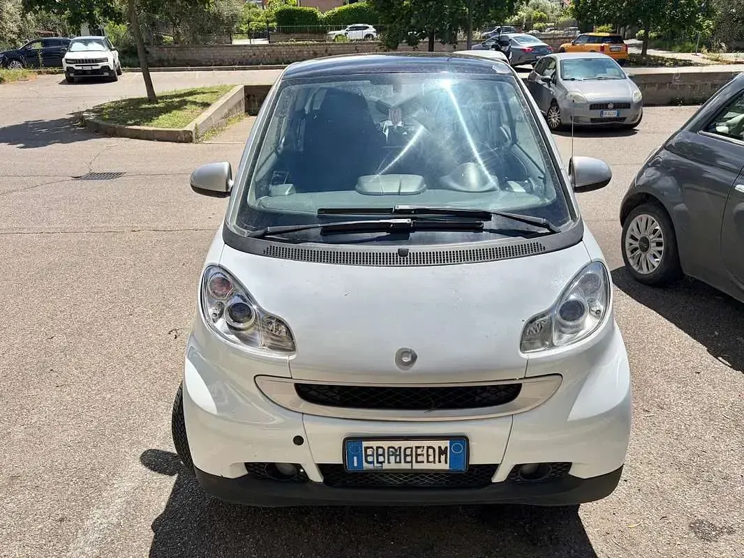 Usata Smart ForTwo Coupé 71 CV (52 kW) 2010 Bianco Coupé